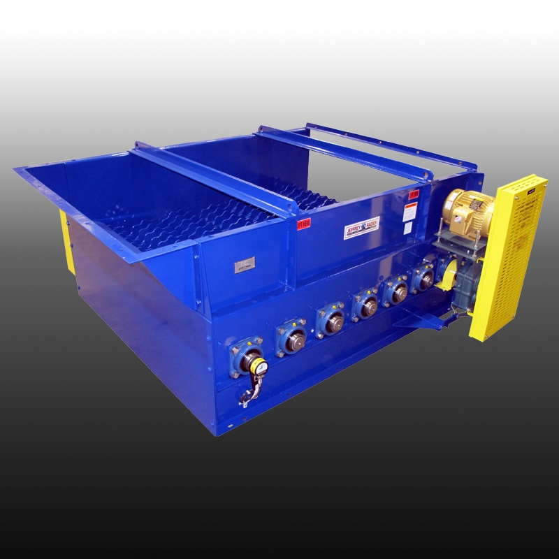 Jeffrey Rader® Rader Disc Screen (RDS) with exposed drive assemblies, feed hopper, and rotating disc screening system for high-capacity material classification.