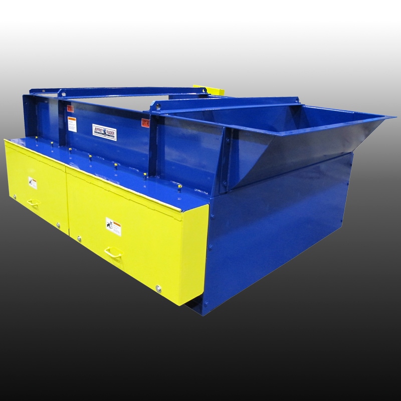 Jeffrey Rader® Rader Disc Screen (RDS) with enclosed screening chamber and integrated feed hopper for high-capacity wood chip and biomass classification.
