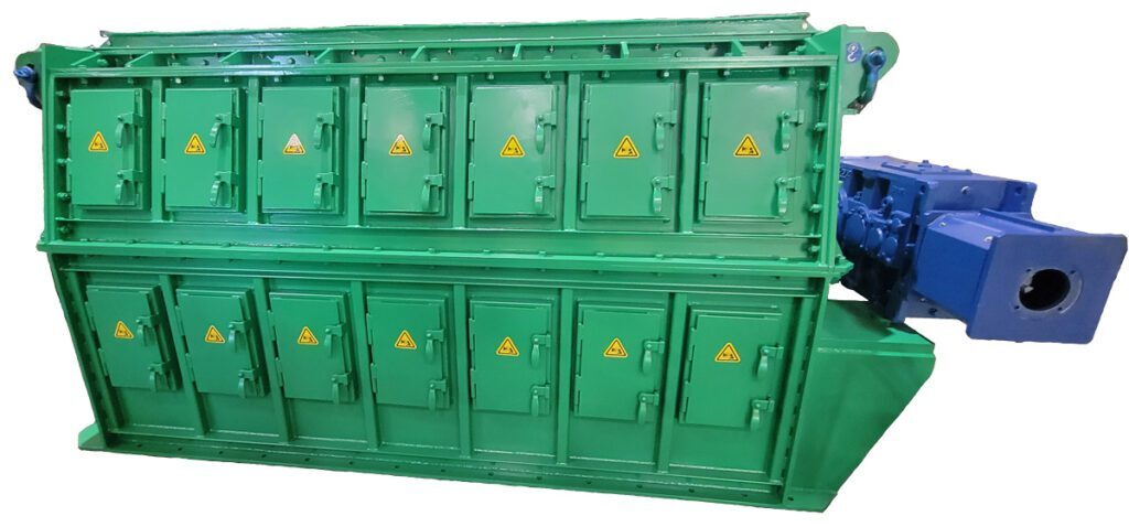 Pennsylvania Crusher POSIFLOW™ feeder with multiple access doors, heavy-duty enclosed housing, and industrial drive assembly for controlled material feeding applications.
